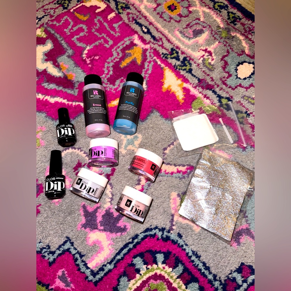Red carpet manicure set with dip powders
